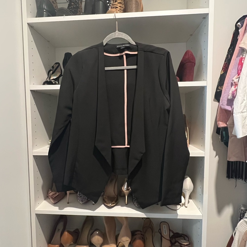 Black light weight blazer